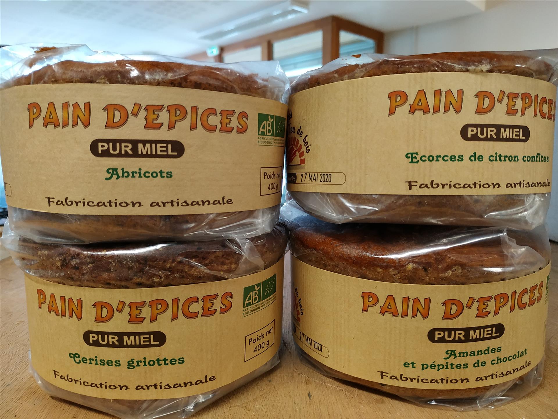 pain d'épices "l'abeille du tolerme", 400gr pain d'épices "l'abeille du tolerme", 400gr