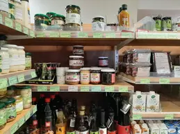 232-condiment1.webp